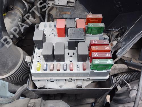Used Fuse box ALFA ROMEO 147 (937_) 1.6 16V T.SPARK (937.AXA1A, 937.AXB1A, 937.BXB1A) (120 hp) 32208445