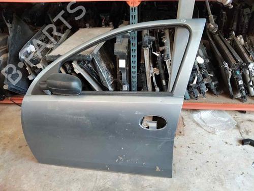 Used Left front door Left front door OPEL CORSA C (X01) 1.0 (F08, F68) (60 hp) 33608457 33608457