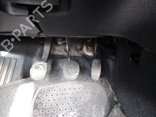 Used Clutch pedal ALFA ROMEO 156 (932_) [1997-2005]  30857599