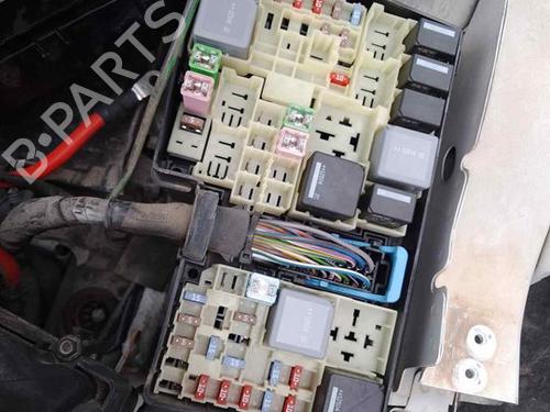 Used Fuse box VOLVO V40 Hatchback (525) D2 (114 hp) 28466174