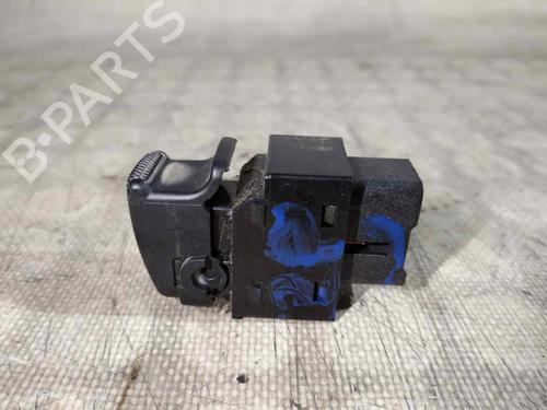 Right rear window switch KIA SORENTO I (JC) 2.5 CRDi 4WD | BP26467065I28 