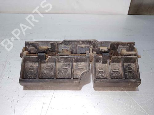 Used Tailgate handle KIA SPORTAGE II (JE_, KM_) 2.0 CRDi (140 hp) 31998008