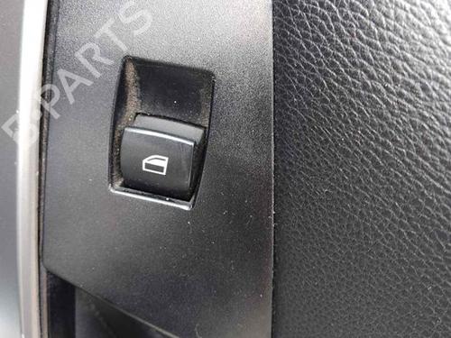 Used Right rear window switch BMW 5 (E60) 525 d (177 hp) 28462171