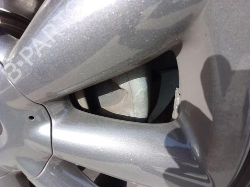 Used Right front brake caliper Right front brake caliper 36839748 36839748