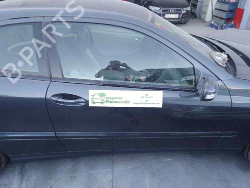 Used Right front door MERCEDES-BENZ C-CLASS Coupe (CL203) C 180 Kompressor (203.746) (143 hp) 28457408