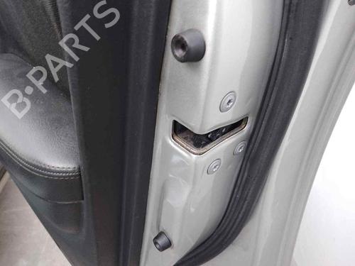 Used Front right lock TOYOTA AVENSIS (_T25_) 2.2 D-4D (ADT251_, ADT251R) (150 hp) 28457619