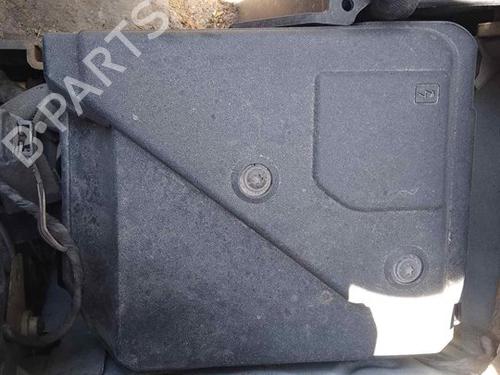 Used Fuse box RENAULT KANGOO / GRAND KANGOO II (KW0/1_) 1.5 dCi 85 (KW0K, KW0L, KW0B) (86 hp) 28461615