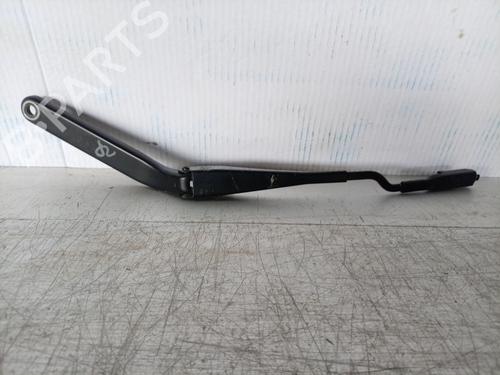 Used Front windshield wiper arm Front windshield wiper arm 36806638 36806638