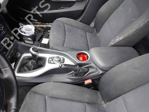 Used Armrest / Center console BMW X1 (E84) sDrive 16 d (116 hp) 28465992