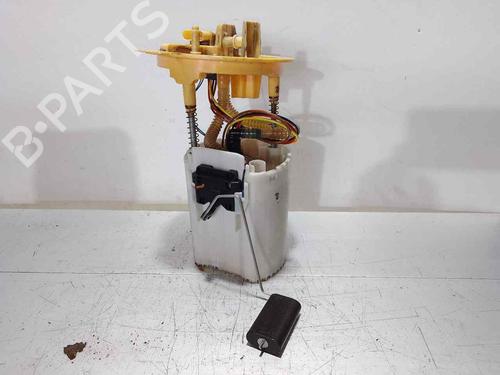 Used Fuel pump MERCEDES-BENZ A-CLASS (W176) A 200 CDI / d (176.008) (136 hp) 31997424