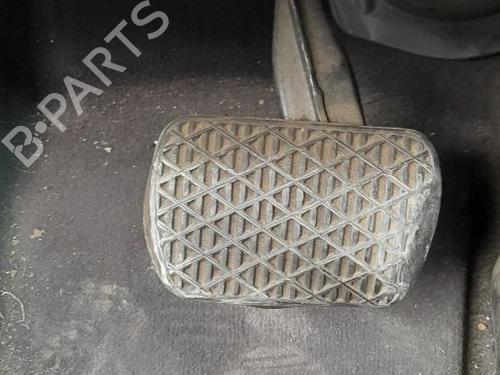bremsepedal MERCEDES-BENZ E-CLASS (W211) E 270 CDI (211.016) (177 hp) 32724185