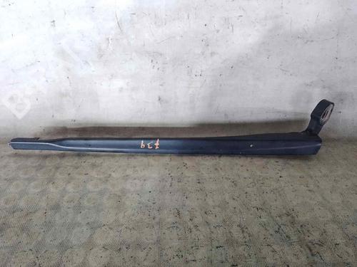 Used Front windshield wiper arm SEAT LEON (1P1) [2005-2013]  26467211
