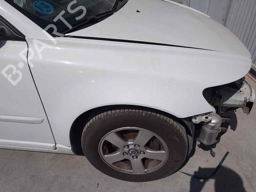 Right front fenders VOLVO S40 II (544) 1.6 BP28468810C42