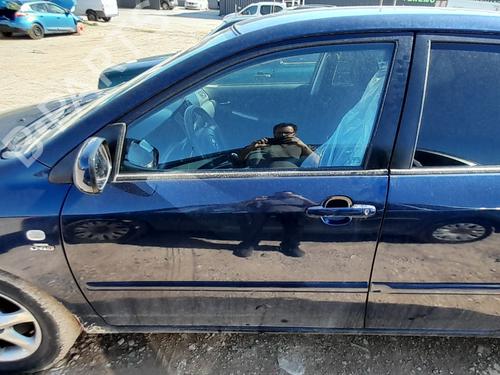 Used Left front door Left front door TOYOTA COROLLA Saloon (_E12_) 2.0 D-4D (CDE120_, CDE120R) (90 hp) 33172460 33172460