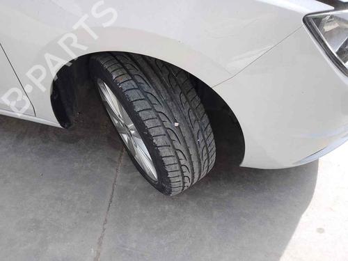 Used Right front steering knuckle SEAT TOLEDO IV (KG3) 1.0 TSI (110 hp) 28467474