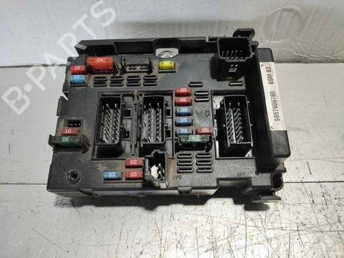 Used Fuse box Fuse box CITROËN XSARA PICASSO (N68) 1.6 HDi (90 hp) 33175235 33175235