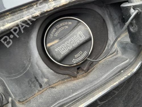 fuel-flap-bmw-5-touring-f11-2009-2010-2011-2012-2013-2014-2015-2016-2017-32985942 main image