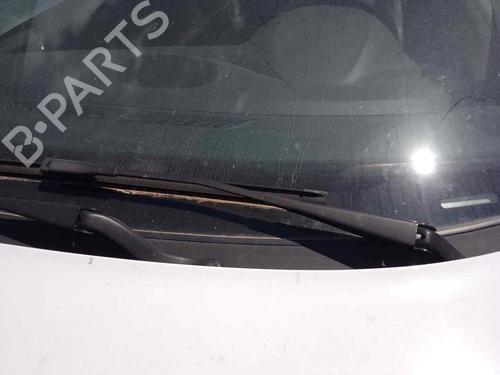 Used Front windshield wiper arm OPEL CORSA E (X15) 1.3 CDTI (08, 68) (75 hp) 28462698