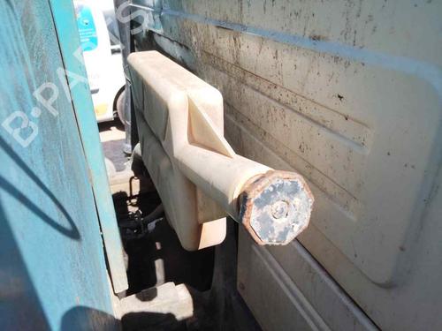 Used Expansion tank NISSAN TRADE Van [1996-2000]  29374606