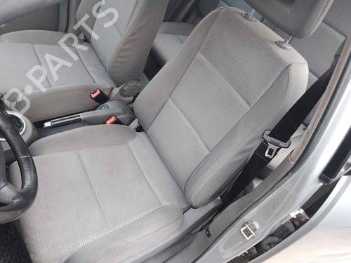 Sæde venstre fortil AUDI A2 (8Z0) 1.4 (75 hp) 28453821
