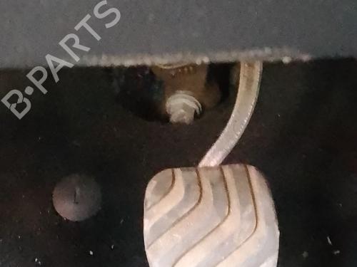 Used Break pedal RENAULT KADJAR (HA_, HL_) 1.5 dCi 110 (HLA3) (110 hp) 30641885