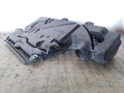 Air filter box FORD FIESTA V (JH_, JD_) | BP26469576M87