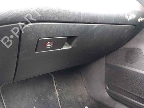 Used Glove box VW PASSAT B7 (362) [2010-2016]  28452114