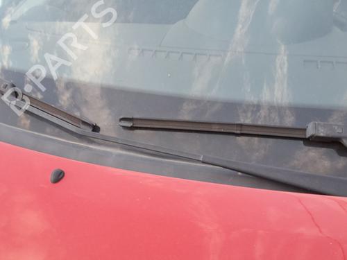 front-windshield-wiper-arm-renault-twingo-ii-cn0_-2007-35725540 main image