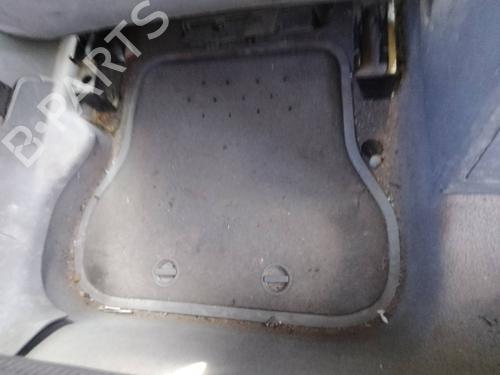 Used Glove box Glove box 39562486 39562486