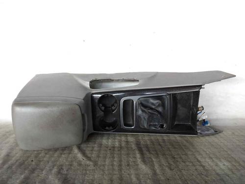Armrest / Center console KIA SORENTO I (JC) 2.5 CRDi 4WD | BP26481732I20 
