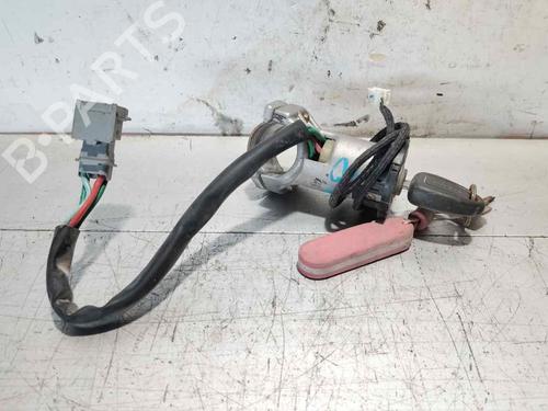 Used Ignition barrel Ignition barrel IVECO DAILY III Platform/Chassis 35 S 11,35 C 11 (A2FC13AA, A6FBU4AB, A2NB14A1, A2ND13A1,... (106 hp) 33652542 33652542