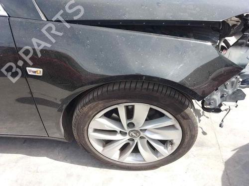 Used Right front fenders OPEL INSIGNIA A (G09) [2008-2017]  28462195