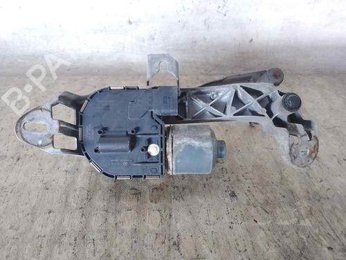 Used Front wiper motor MERCEDES-BENZ S-CLASS (W221, V221) S 320 CDI 4-matic (221.080, 221.180) (235 hp) 26483732