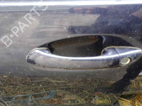 Used Front left exterior door handle MERCEDES-BENZ C-CLASS (W203) [2000-2007]  28452563