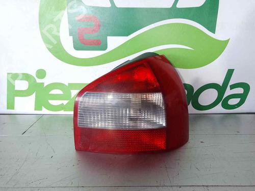 Højre baglygte AUDI A3 (8L1) 1.9 TDI (130 hp) 31129449