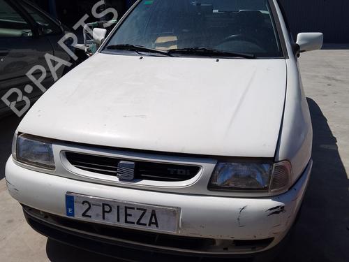 Right front indicator SEAT CORDOBA (6K1, 6K2) 1.9 TDI | BP26467819C33 