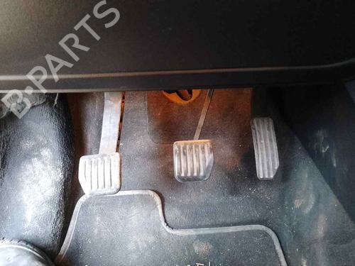 Used Clutch pedal LAND ROVER RANGE ROVER EVOQUE (L538) [2011-2019]  28469133