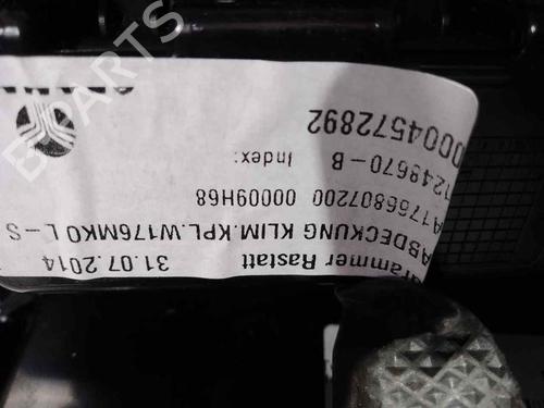 Middle console MERCEDES-BENZ A-CLASS (W176) A 200 CDI / d (176.008) | BP31800063I22