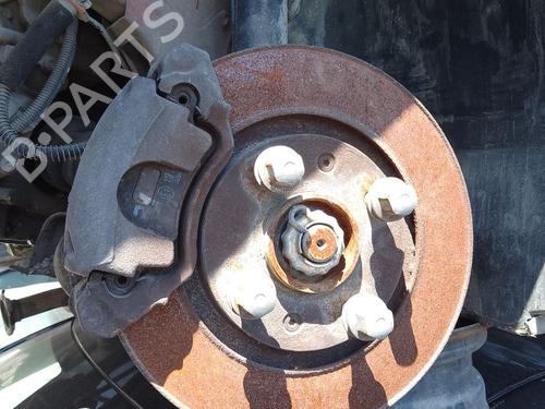 Used Left front steering knuckle Left front steering knuckle PEUGEOT 206 CC (2D) 1.6 16V (2DNFUF, 2DNFUR) (109 hp) 36670031 36670031
