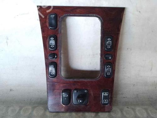 Used Left front window switch MERCEDES-BENZ E-CLASS (W210) E 320 CDI (210.026) (197 hp) 26472087