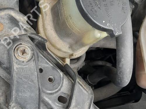 power-steering-reservoir-toyota-rav-4-ii-_a2_-2000-2001-2002-2003-2004-2005-33619701 main image