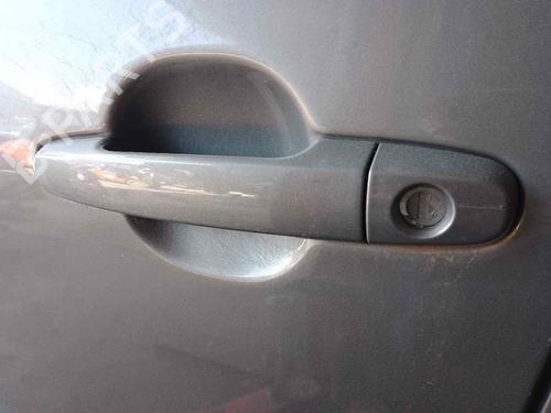 Used Front left exterior door handle TOYOTA COROLLA Verso (ZER_, ZZE12_, R1_) 2.2 D-4D (AUR10_, AUR10R) (136 hp) 28460550