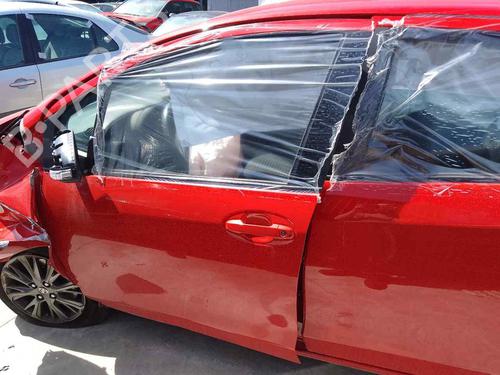 Used Left front door TOYOTA YARIS (_P13_) 1.5 (NSP131_) (112 hp) 28461362