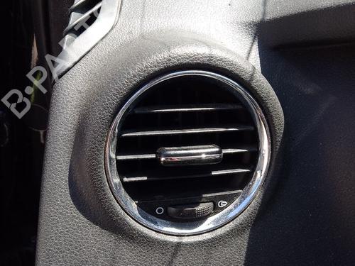 Difusor / Saída de ar Difusor / Saída de ar PEUGEOT 3008 I MPV (0U_) 1.6 HDi (109 hp) 36018973 36018973