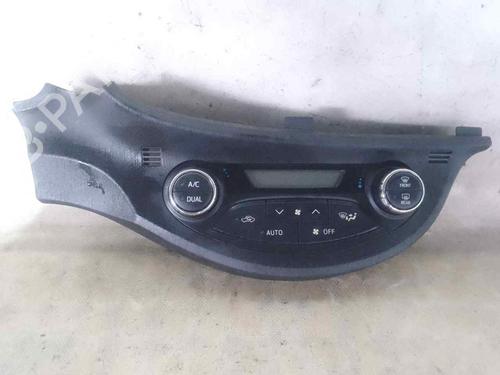 Used Climate control TOYOTA YARIS (_P13_) [2010-2020]  26693339