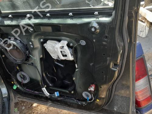 Used Front right window mechanism Front right window mechanism LAND ROVER DISCOVERY III (L319) [2004-2009] 34247063 34247063