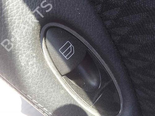 Used Left rear window switch MERCEDES-BENZ E-CLASS (W211) E 240 (211.061) (177 hp) 28462258