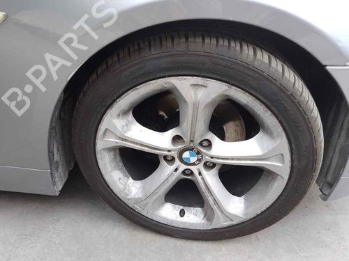 Used Right front steering knuckle BMW 5 (E60) 525 d (177 hp) 28462339