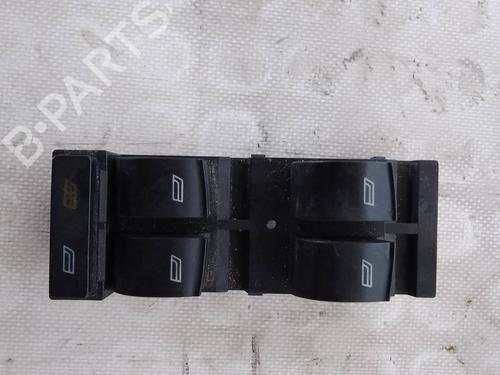 Used Left front window switch AUDI A3 (8L1) 1.9 TDI (90 hp) 26475688