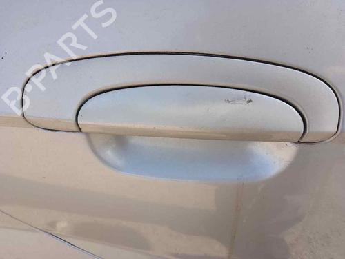 Used Rear right exterior door handle HYUNDAI GETZ (TB) 1.5 CRDi (88 hp) 28465174